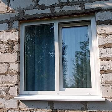 п. Петелино, установка окон в коттедж. СНТ "Темп"
Профиль Rehau Blitz 60 мм, откосы.