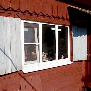 г. Кубинка, остекление дачи. СНТ "Звездочка". Профиль Монблан 60 мм, однокамерный стеклопакет 24 мм.