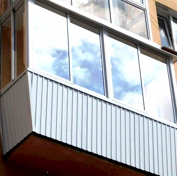 Вынос остекления балкона